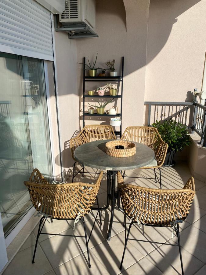 Apartments Niko, Near Beach, Free Parking, Wi-Fi Tučepi Eksteriør bilde