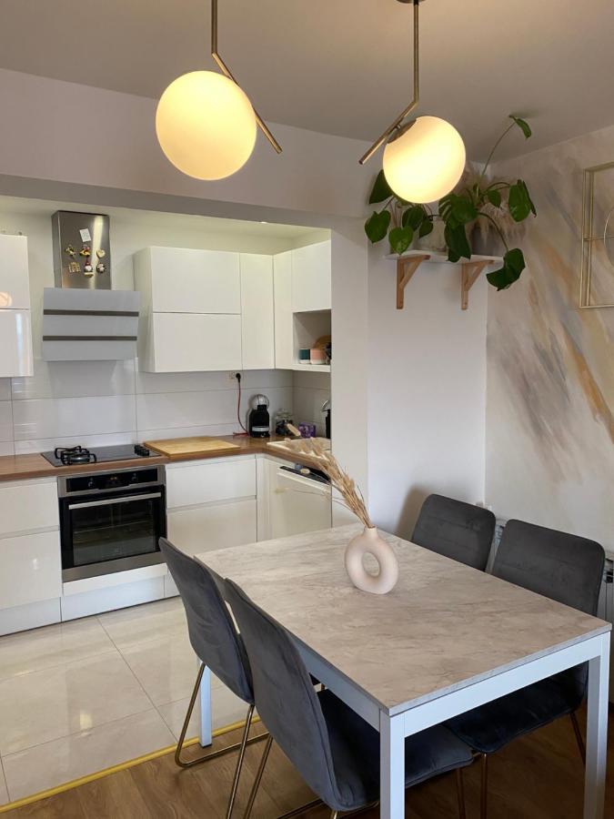 Apartments Niko, Near Beach, Free Parking, Wi-Fi Tučepi Eksteriør bilde